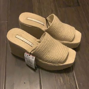 Zara woven wedges brand new